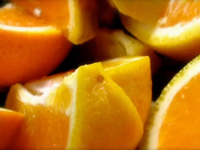 Ombre Organiche di Giallo: L'attrattiva naturalistica dei coloranti alimentari gialli