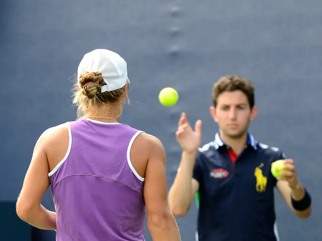 Il calciatore spicca di Arsenal Beth Mead stabilisce un nuovo record della Women's Super League,...