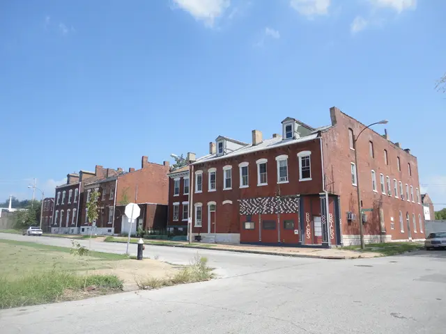 Intensificati sforzi antincendio a Seia, uniti ad un numero decrescente di risorse aeree utilizzate...