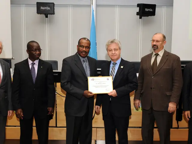 Le soluzioni di programmazione e gestione delle scrivanie sono ora disponibili da Extron, mentre i...