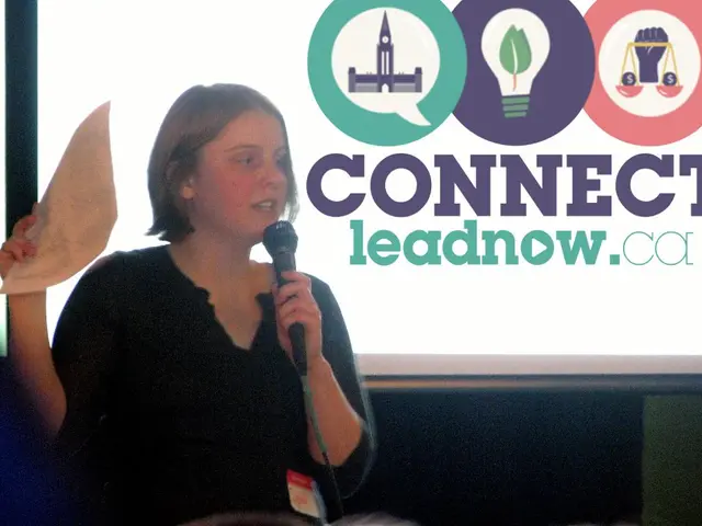 registratore vocale AI accessibile che ambisce a funzionare come il tuo dispositivo di trascrizione...