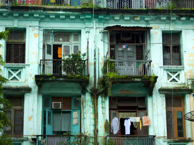 Eterna Eleganza di Unghie Neutre: Verifica Questi 8 Tonalità Classiche