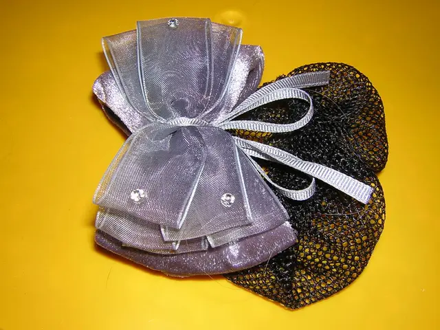 Acconciature di Frangia alla Moda: Concetti Freschi, Tagli di Capelli e Consigli per Ogni Tipo di...