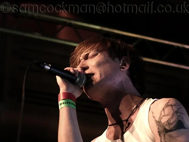 Il cantante rinomato Yukio Hashi, 82 anni, muore in Giappone.