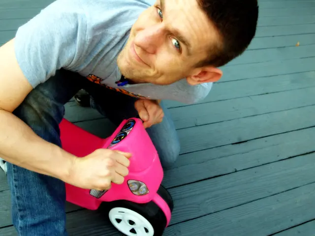 Provando nostalgia all'incontro con l'ex congiunto nuovo