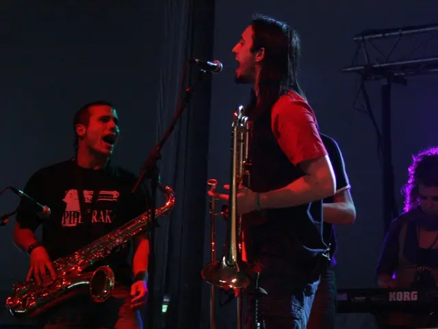 Scienziato Inventa Approcci Nuovi per Esplorare la Risposta del Cervello a Stimoli Audio, Inclusa...