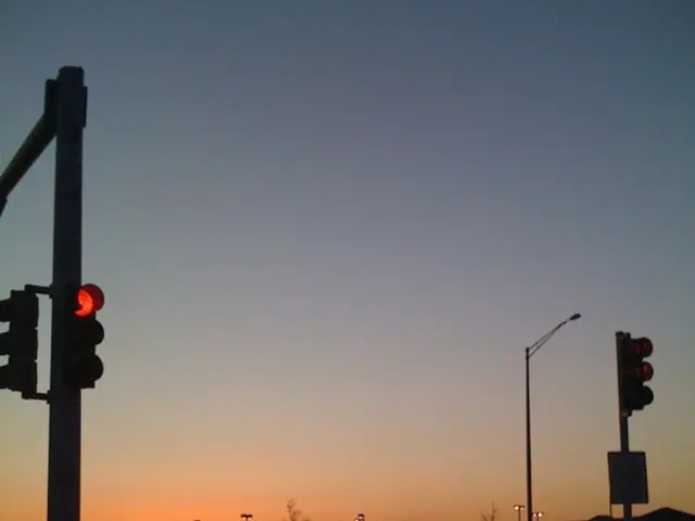 Semáfori migliorati potrebbero ridurre significativamente le emissioni di gas serra