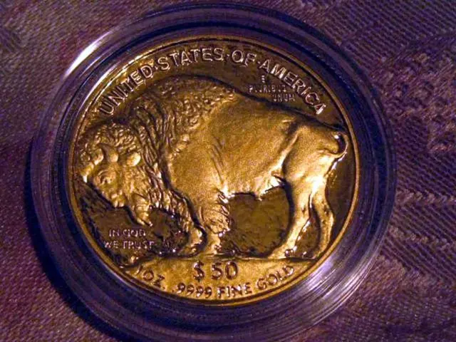 Le banche centrali di tutto il mondo continuano ad acquistare oro, con la Cina in testa, mentre...