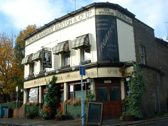 Guida per creare una piattaforma social simile alla 'Effect House' di TikTok