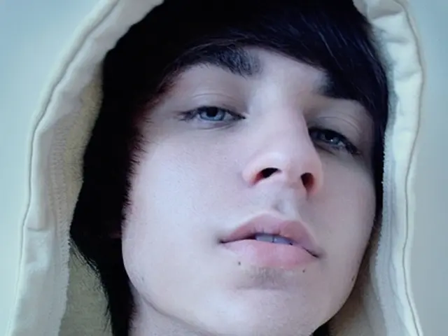 Vincitore della lotteria dell'Iowa tiene a sé il biglietto vincente per diversi giorni prima di...