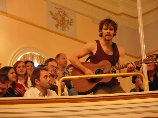 Notizie in Breaking News: il Giorno delle Elezioni 2024 si avvicina tra Controversie e Critiche