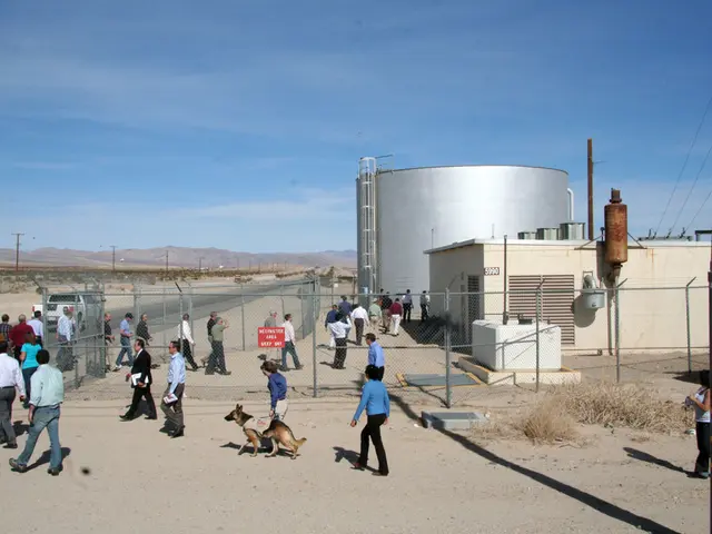 Aumento del numero di cittadini cambogiani che cercano conforto dalla sfortuna ri-entrando...