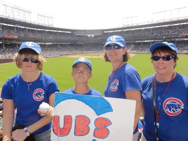 Il Primo Ministro dell'Unione si è rivolto ad un pubblico di circa 11.000 individui, affiancato da...