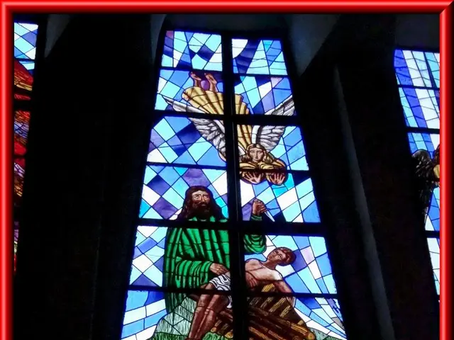 Realizzare Opere d'Arte in Vetro Colorato incollato (Sì, Incollato!)