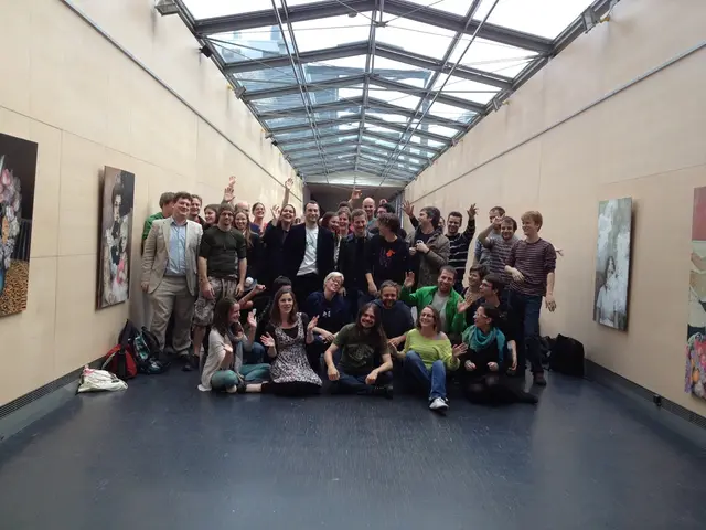 Il Primo Ministro del Qatar è favorevole all'endorsement da parte di Hamas della recente tregua in...