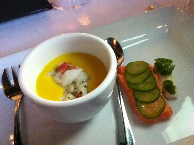 Insalata di Cetriolo Pronta in 10 Minuti, Ricca di Sapore per Sorprendervi