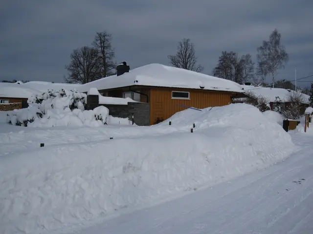 Il tempo si raffredda a Omsk, con previsioni di pioggia e una massima di 11 gradi.
