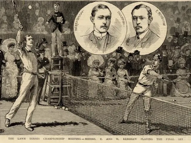L'immagine mostra un disegno in bianco e nero di due uomini che giocano a tennis su un campo, con...