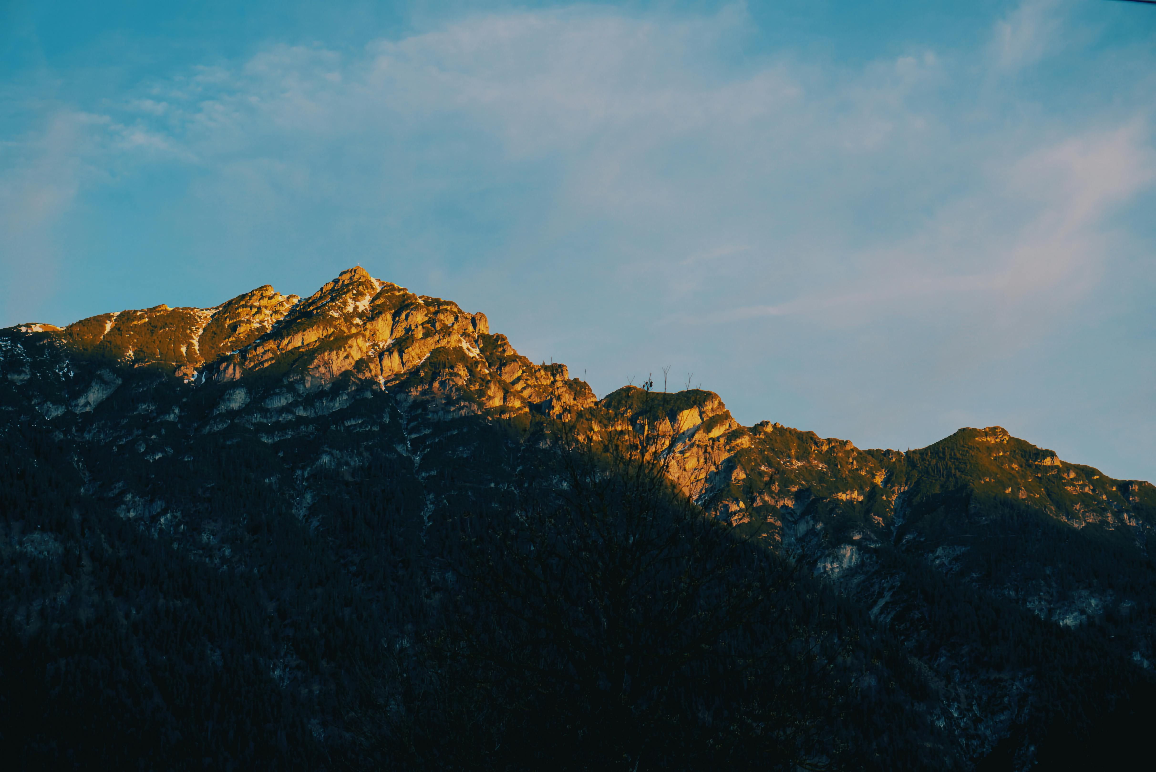 Tomsk negli anni '40 era una città tipicamente in legno. L'energia elettrica e l'acqua erano scarsi...