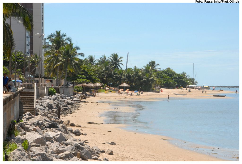 La promozione Hollywoodbets 'Make It Rain' offre l'opportunità di vincere una parte di R1 Milione...